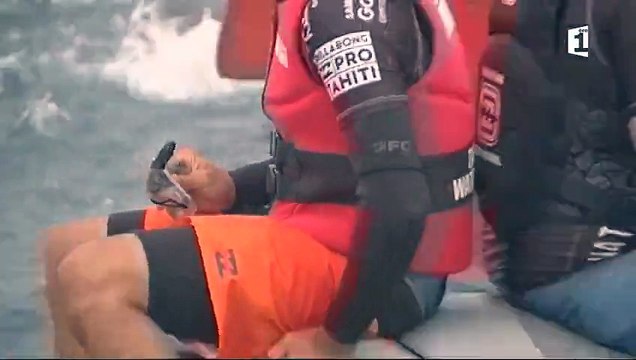 CLIP HIGHLIGHTS Billabong Pro Tahiti DAY2