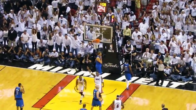 Dwyane Wade Closeup and Chris Bosh Dunk NBA Finals 2011 Game 1