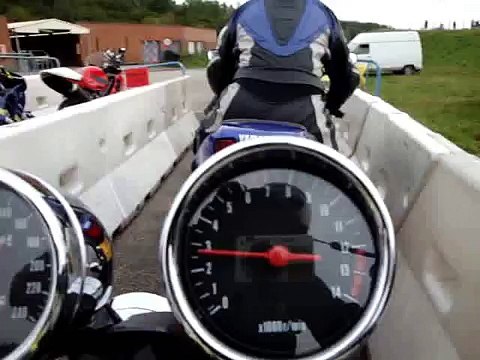 Circuit Lezennes Suzuki GSF 600 Bandit