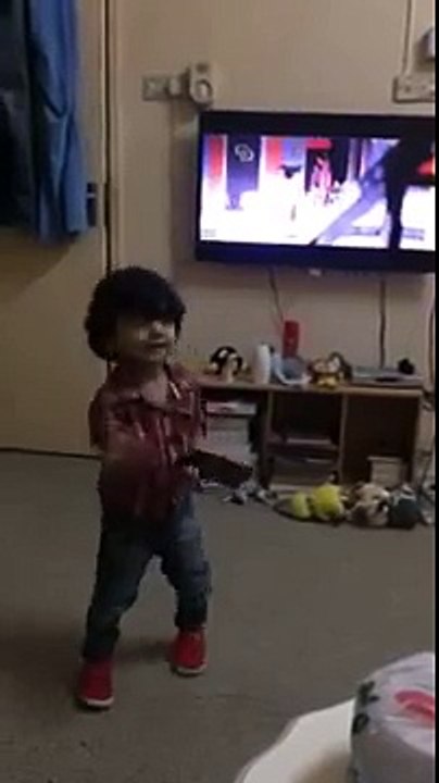 Baby dancing
