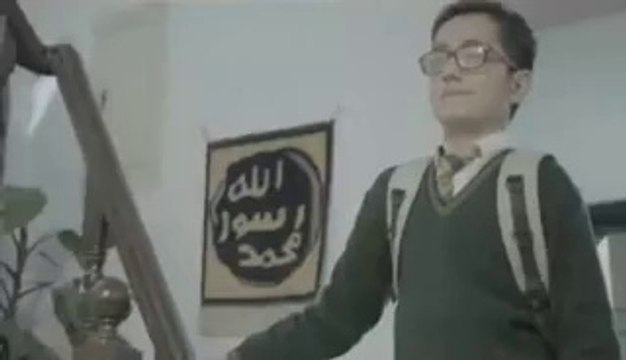 Bara Dushman Bana Phirta Hai - Pakistan Army HD SONG 2015 Tribute to APS Children