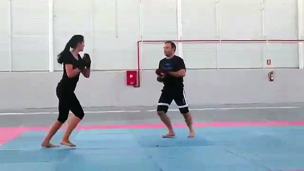 girls self-defense (guerreras de cabaňas)1