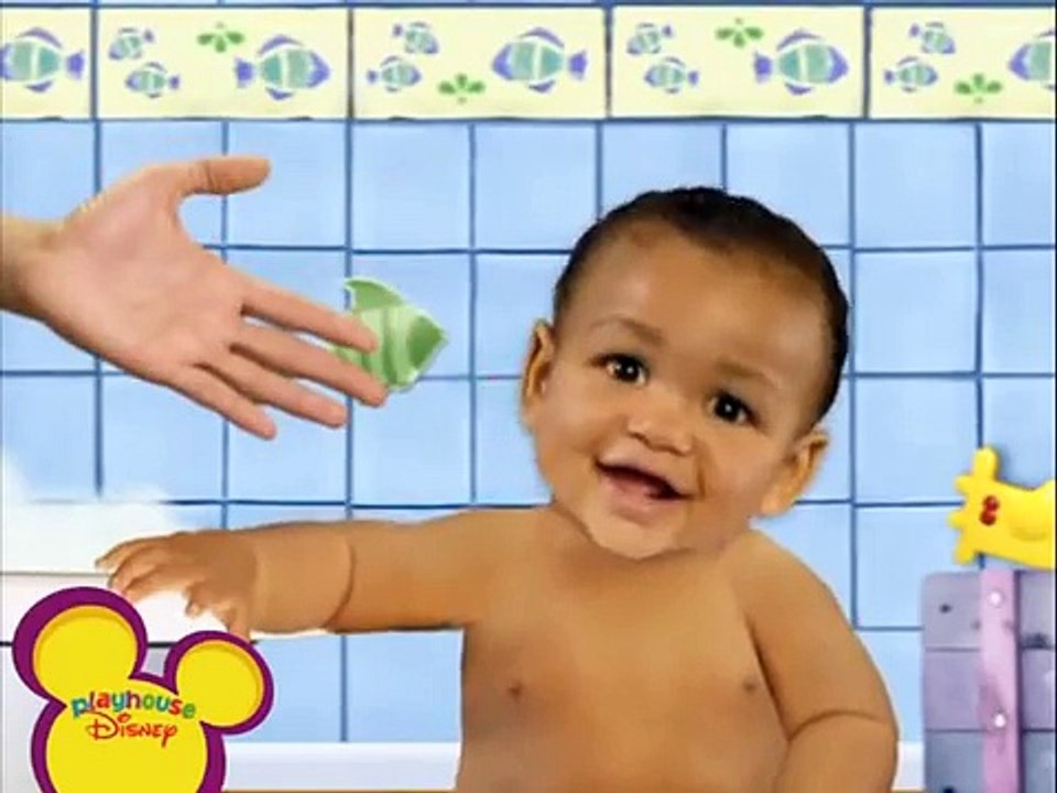 VAMOS BEBE AL BAÑO