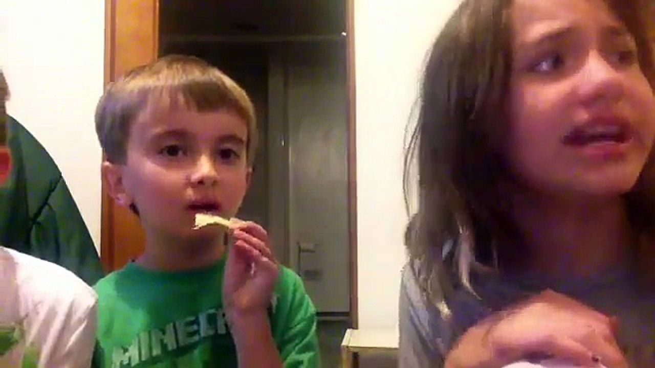 Trying out Japanese candy!! With rampage_360Boba and html games