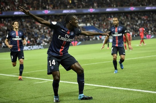 Blaise Matuidi qui danse Charo de Niska - PSG VS Ajaccio