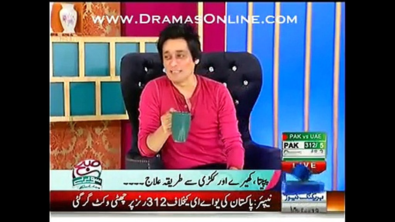 Top 8 Live caller insults in Pakistan