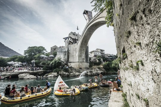 Red Bull Cliff Diving World Series 2015 – Event Clip – Mostar, Bosnia & Herzegovina