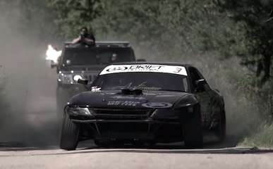 Luke Fink fait des drifts de fou pour échapper à des tueurs à gage en Lettonie