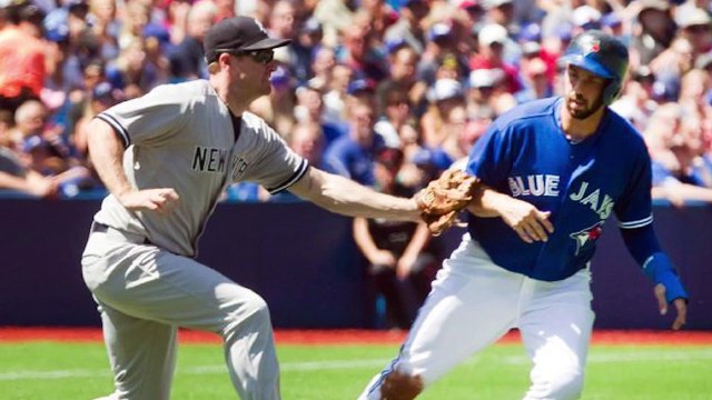 Bradley, Sox Break Out; Tanaka Excels