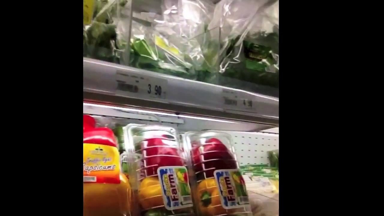 Shaz's Home Video - Shopping with Shaz