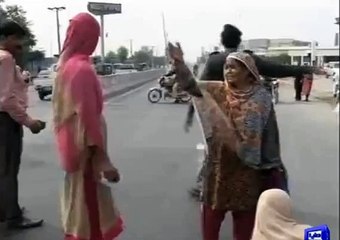 Lady Constables Torture Women Police Candidates During Strike in Faisalabad