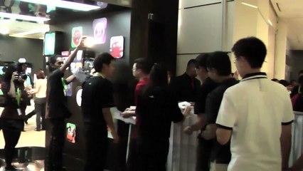 Maxis优先带给你 iPhone 4