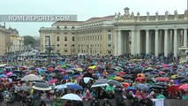 Pope Francis asks people to prayer for the Synod of the Family