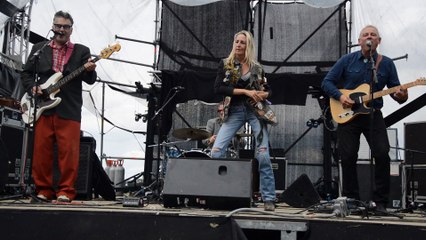 Hot Chickens - Obigies " Rave on " 16-08-2015 VIDEO 2/4 HIGH QUALITY