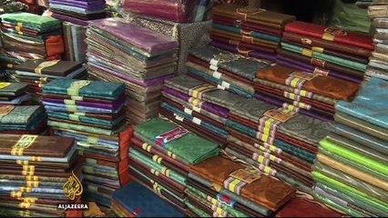 Cheap imports threaten Nigeria's hand-dyed cloth makers