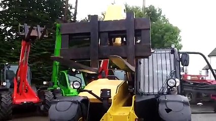 2010 Caterpillar TH406 Telehandler.