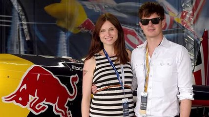 Pregnant Sophie Ellis Bexter Enjoys Family Day Out