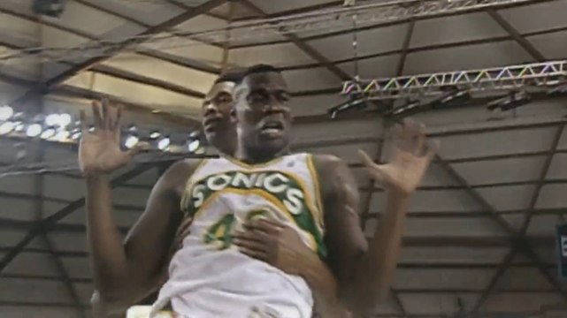 Shawn Kemp Gangsta Dunk