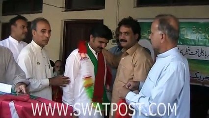 سوات ، کانجو، ملک فراہا د علی خان (نعمت خیل )خا ندان اور سا تھیو ں سمیت پا کستان تحر یک انصا ف میں شا مل