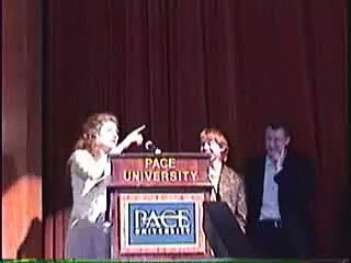 Rupert Grint talks about his kiss scene ( hilarious :-) )