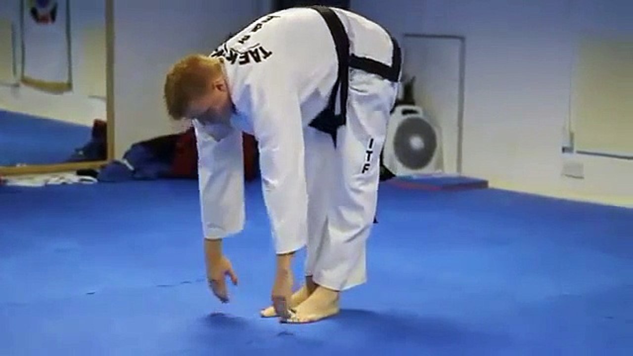 تمارين التايكوندو فديو اطالات واحماء فتح الحوض