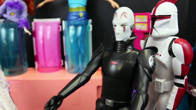 Frozen ELSA KIDNAPPED ☆ Barbie Alien Abduction Mike The Merman Disney Princesses Disney Cartoon Toys