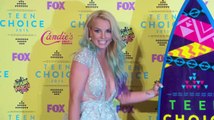 Britney Spears et les autres stars les mieux habillées aux Teen Choice Awards