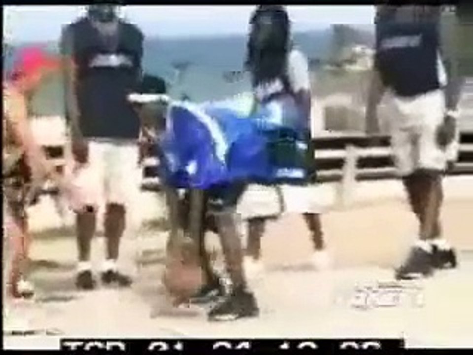 Hot Sauce & And 1 StreetBall!