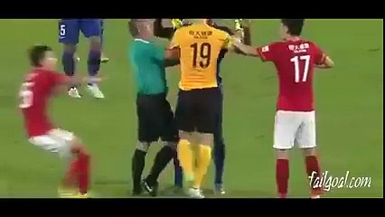 ديمبا با مشى يكوّر في الصين دوّرها كونغ فو ههههههه