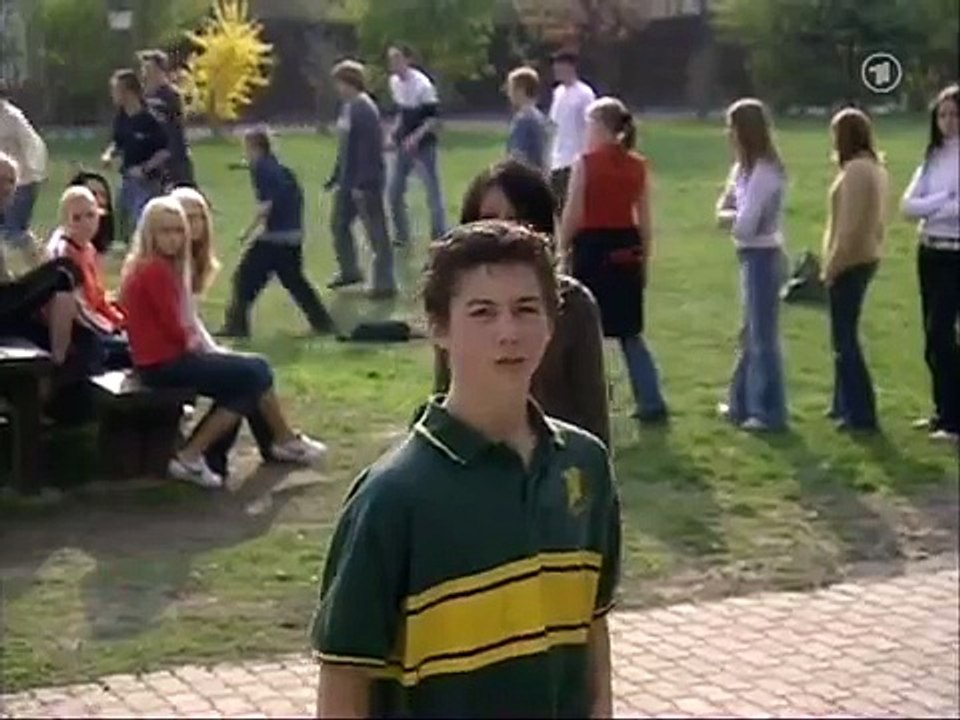 Wie erziehe ich meine Eltern Staffel 2 Folge 21 - Alles ganz anders!