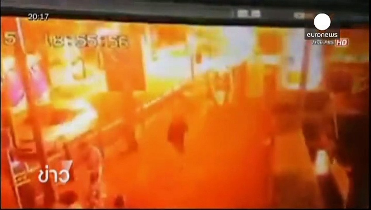 Mehrere Tote bei Bombenexplosion in Bangkok - Verteidigungsminister: Anschlag gegen Tourismus