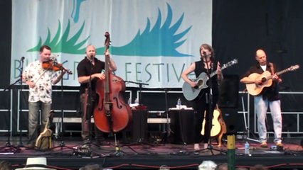 Kathy Mattea - Love at the Five and Dime