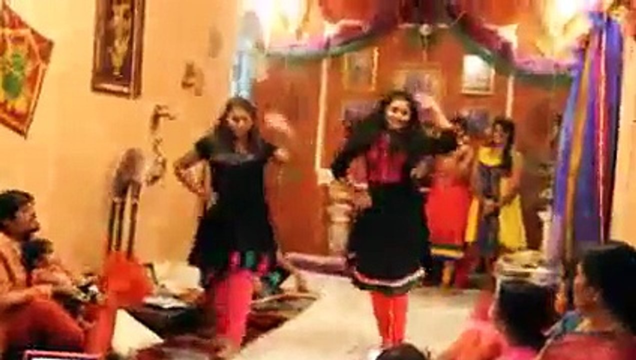 Mehndi Nights Dance  Thanusha & Anushrii
