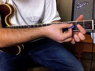 ACDC - TNT - How to Play on Guitar - Angus Young -