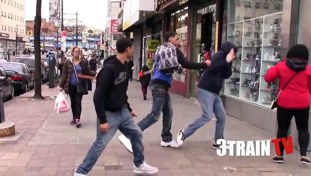Stealing Headphones Prank in the Hood (PRANKS GONE WRONG) ♦ Social Experiment ♦ Funny Pranks 2015