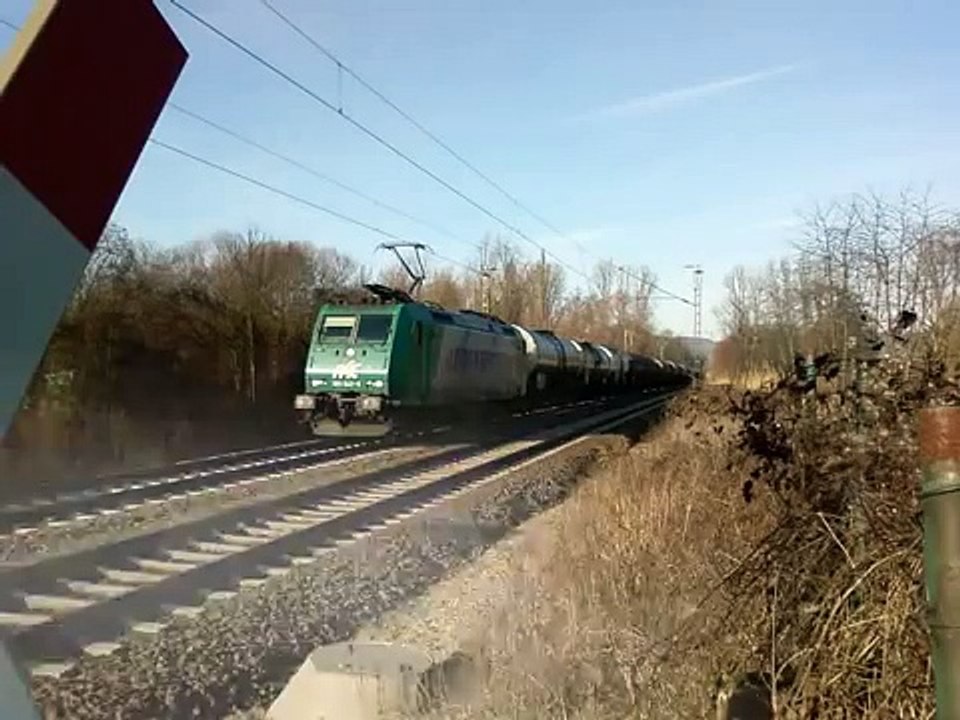 How to Find Great Train Spotting Locations - my secret weapon!