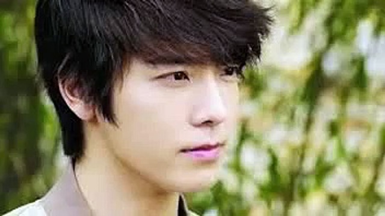 Top 10 Korean Actors
