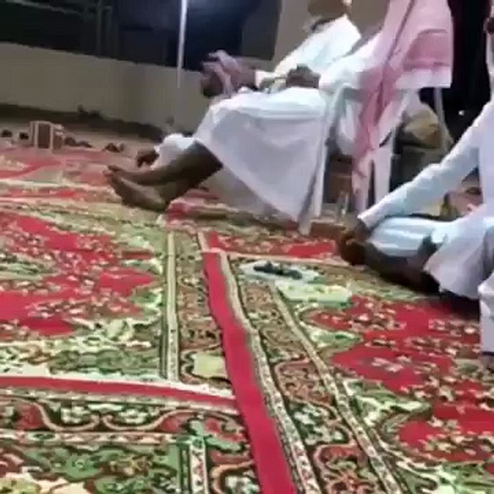 الشايب والصاروووووخ