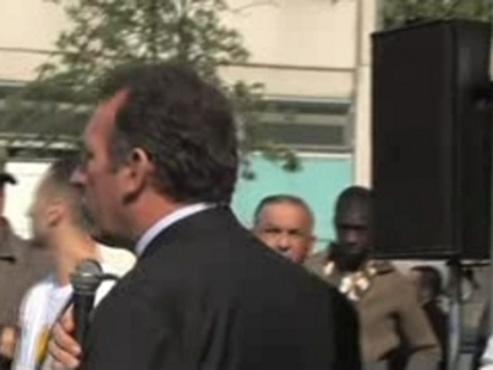 Bayrou à La Courneuve