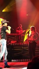 Tim McGraw and his daughter Gracie