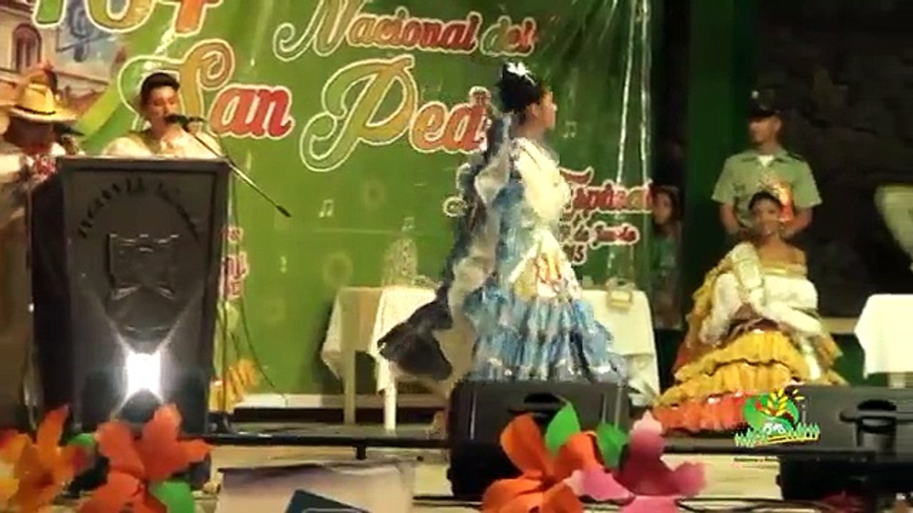 ELECCION Y CORONACION REINA NACIONAL DEL SAN PEDRO 2015 2016