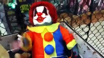 spirit halloween clowns