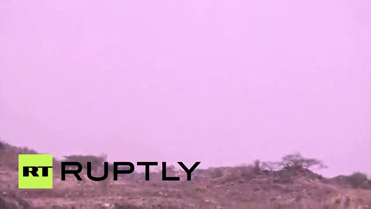 RAW: Saudi tanks under Houthi fire on Yemeni border