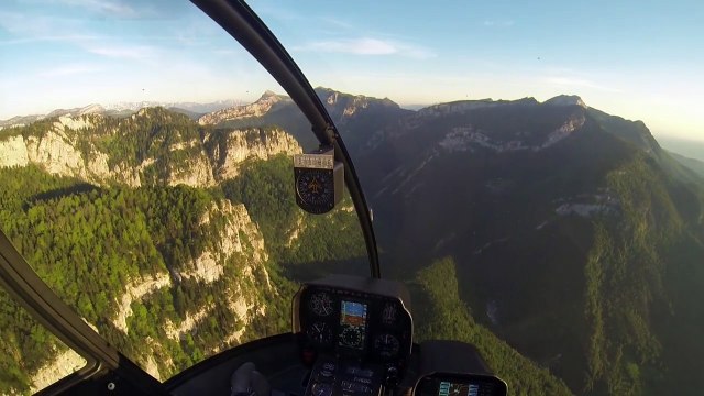 Vol du soir en hélicoptère R22 - Chartreuse 28 mai 2015