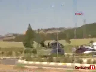 Lice’ de çatışma: 2'si ağır 4 asker yaralı