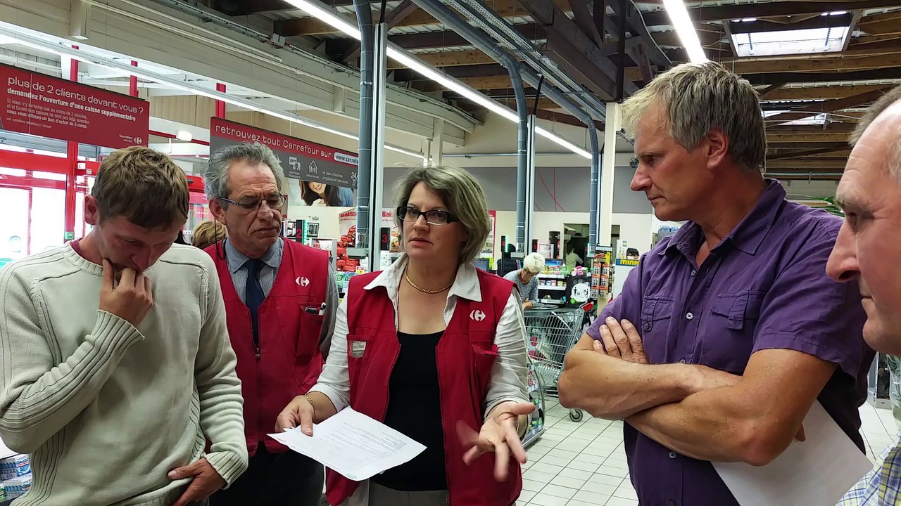 Agriculteurs à carrefour market mortain