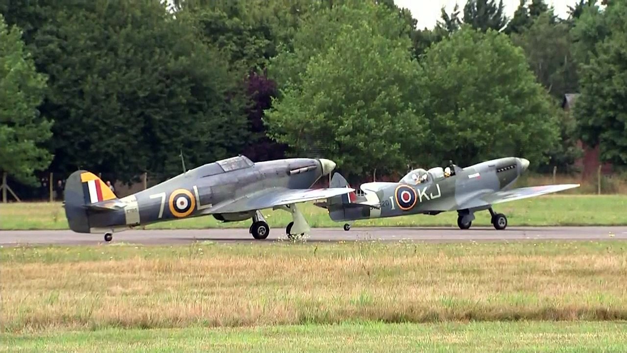 Spitfires take part in Battle of Britain anniversary flypast