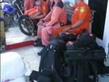 Hallan 54 cuerpos en avión caído en Indonesia