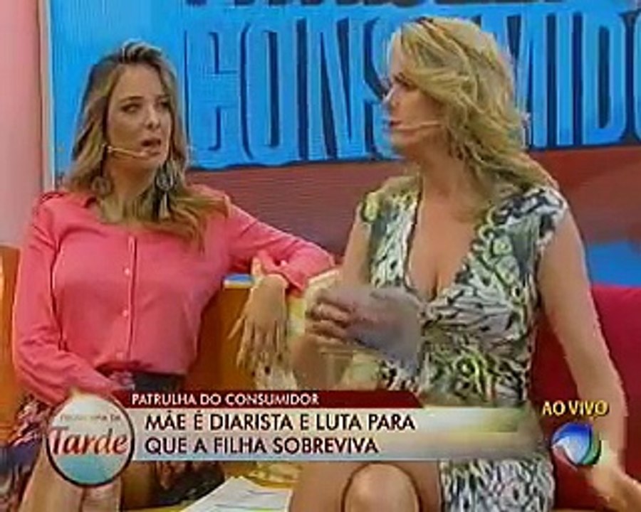 Ana Hickmann discute no Programa da Tarde e chora ao vivo