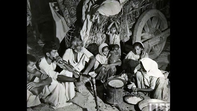 Top 40 Rare Images From India-Pakistan Partition 1947 That’ll Shock You